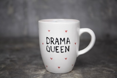 Кружка с надписью «Drama Queen» (Королева драмы)
